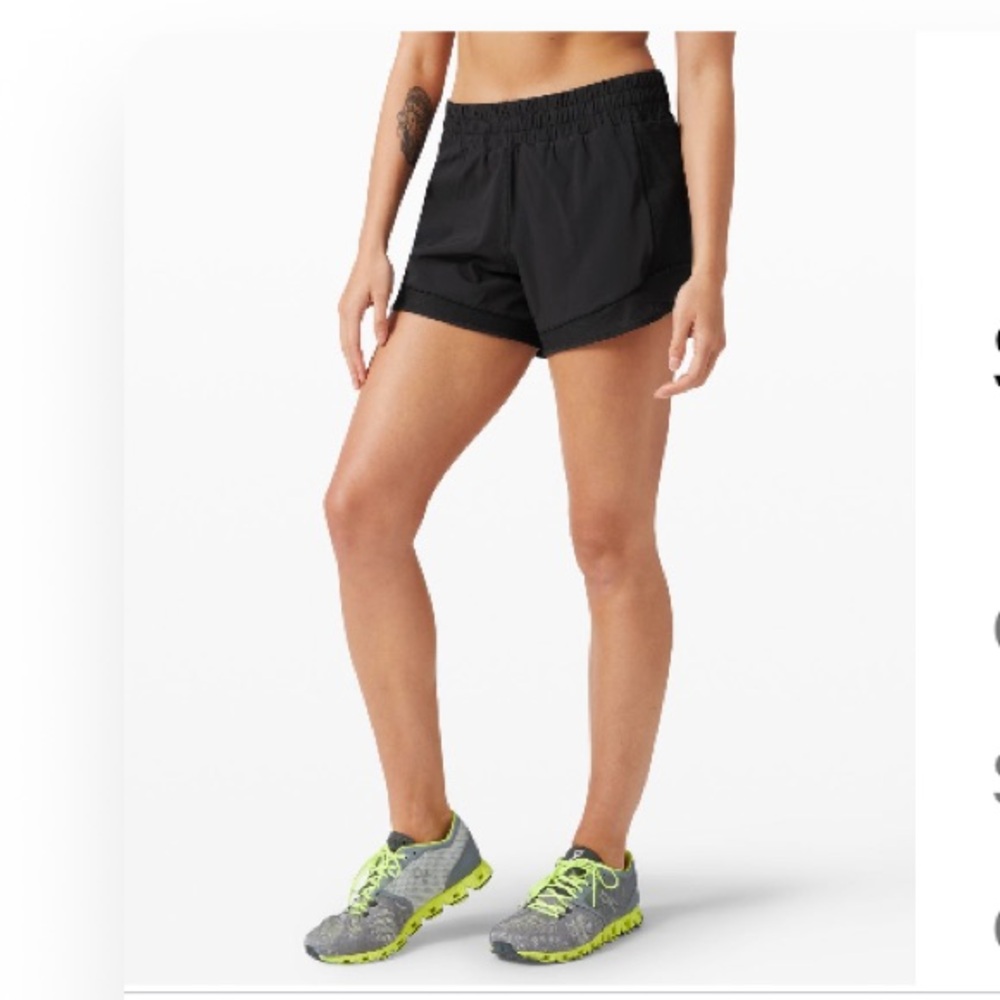 Lululemon Hotty Hot high rise lined 2.5” short